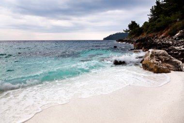 Saliara Beach (denilen mermer Beach), güzel beyaz plaj TH