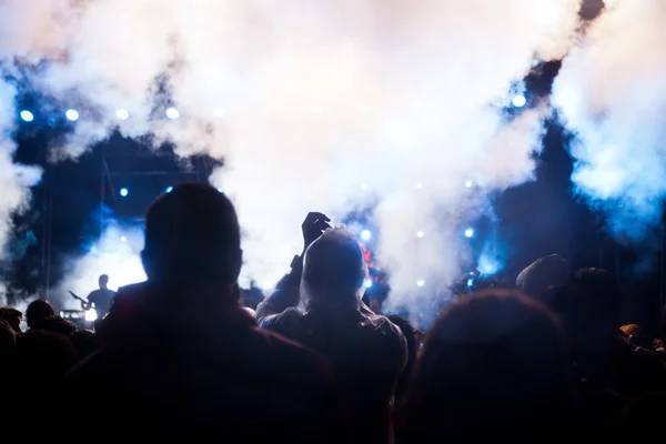 Натовп на концерті — стокове фото