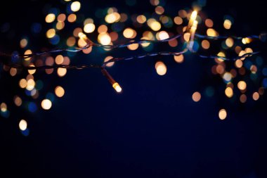 Renkli noel ışıkları tatil arkaplanı