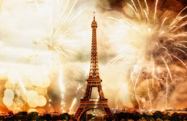 Nouvel Paris Feux Artifice Autour Tour Eiffel — Photo