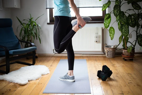 Woman Doing Exercise Home — Stock Photo, Image