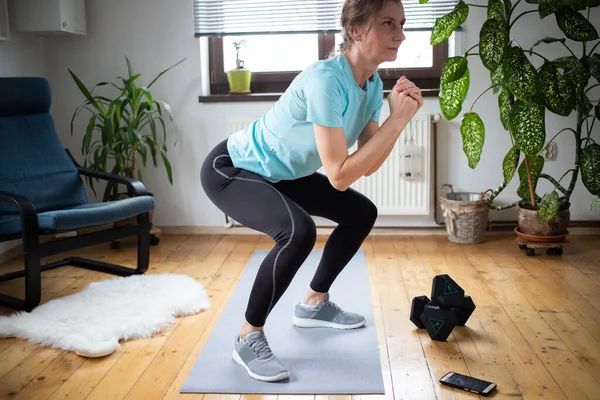 Woman Doing Exercise Home — Stock Photo, Image