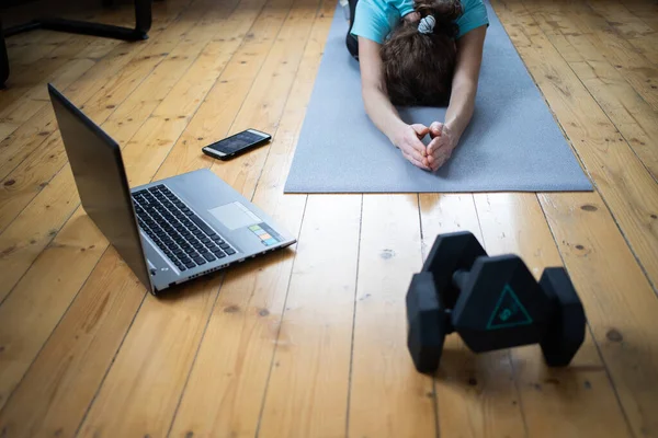 Woman Doing Exercise Home Focus Dumbells — Stock Photo, Image