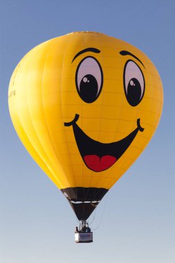 Sıcak hava balonları - özgürlük ve macera konsepti