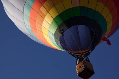 Sıcak hava balonları - özgürlük ve macera konsepti