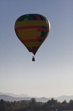 Sıcak hava balonları - özgürlük ve macera konsepti