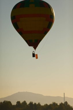 Sıcak hava balonları - özgürlük ve macera konsepti