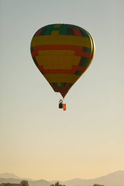 Sıcak hava balonları - özgürlük ve macera konsepti