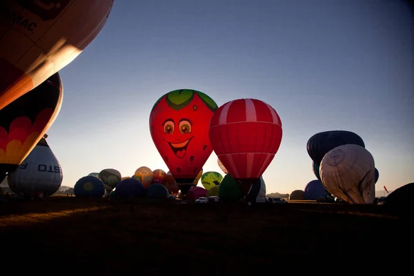 Balony Ogrzane Powietrze Koncepcja Wolności Przygody — Zdjęcie stockowe