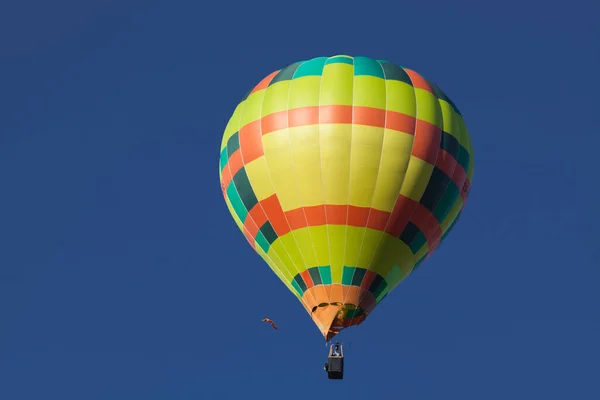Balony Ogrzane Powietrze Koncepcja Wolności Przygody — Zdjęcie stockowe