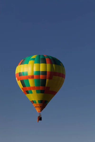 Varmluftsballonger Frihet Och Äventyrskoncept — Stockfoto