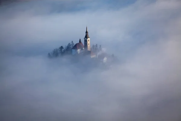 Niesamowity Wschód Słońca Nad Jeziorem Bled Ojstrica Punktu Widzenia Słowenia — Zdjęcie stockowe