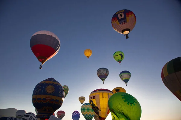 Balony Ogrzane Powietrze Koncepcja Wolności Przygody — Zdjęcie stockowe