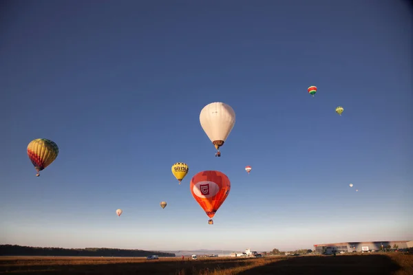 Balony Ogrzane Powietrze Koncepcja Wolności Przygody — Zdjęcie stockowe