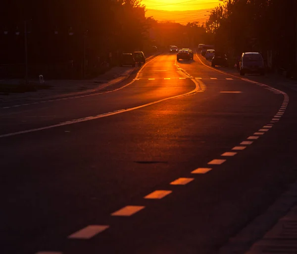 Bilar Trafik Vacker Solnedgång — Stockfoto