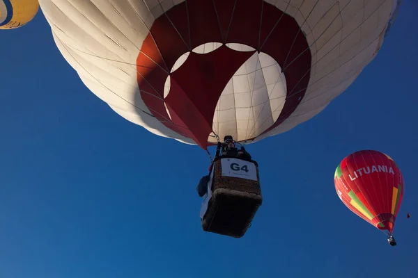 Balony Ogrzane Powietrze Koncepcja Wolności Przygody — Zdjęcie stockowe