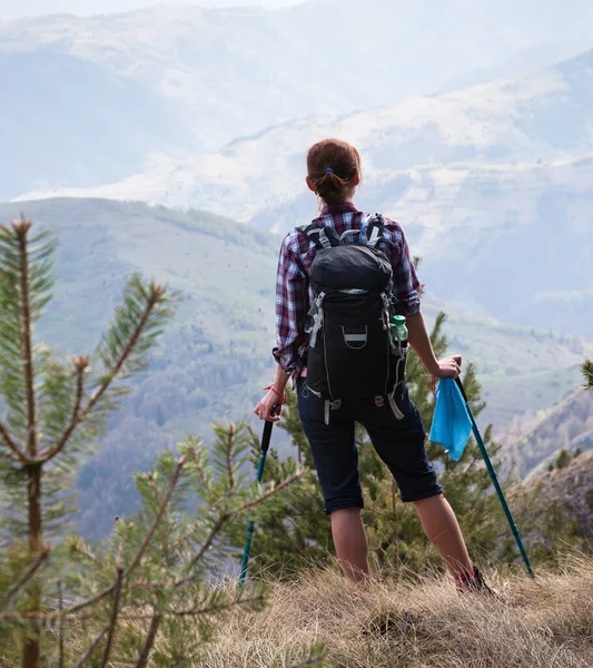 Female Hiker Mountains — Stock Photo, Image