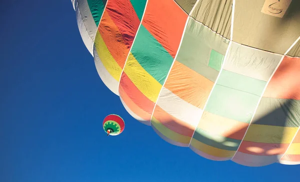 Varmluftsballoner Konceptet Frihed Eventyr - Stock-foto