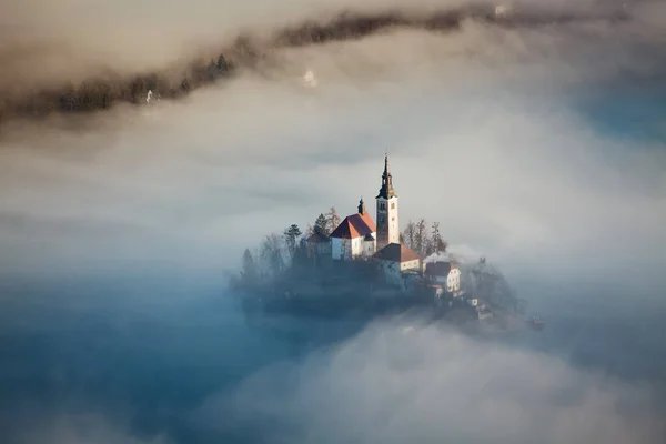 Incrível Nascer Sol Lago Bled Miradouro Ojstrica Eslovênia Europa Fundo — Fotografia de Stock