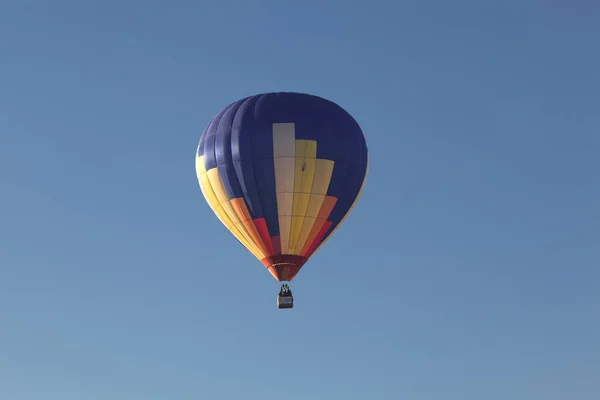 Varmluftsballonger Frihet Och Äventyrskoncept — Stockfoto