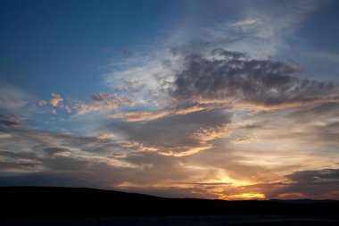 güzel renkli günbatımı arkaplanı