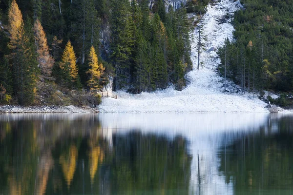 Lago Braies Горах Demites Sudtirol Италия — стоковое фото