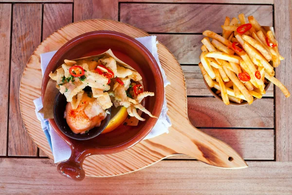 Calamari Fritti Chips Restaurant Table — Stock Photo, Image