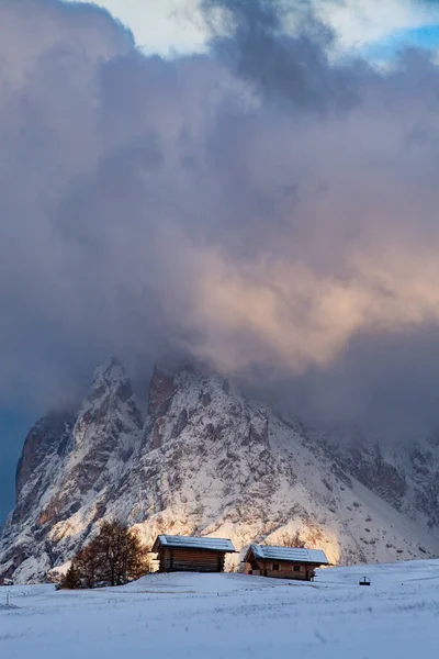 Alpe Siusi Deki Karlı Kış Manzarası Dolomitler Talya Kış Tatilleri — Stok fotoğraf