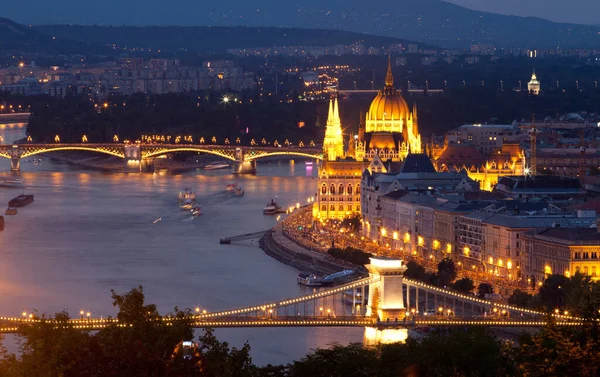 Travel European Tourism Concept Budapest Hungary Hungarian Parliament Building Danube — Stock Photo, Image