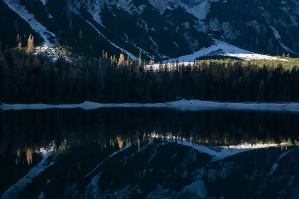 Lago Braies Dolomiterna Sudtirol Italien — Stockfoto