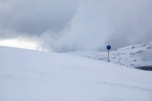 アルプ シウシの雪深い初冬の風景 ドロミテ イタリア 冬の休暇先 — ストック写真