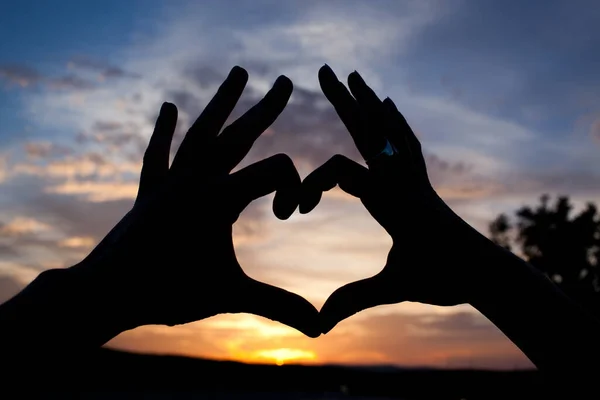 Beautiful Colorful Sunset Background Heart Shape Hands — Stock Photo, Image