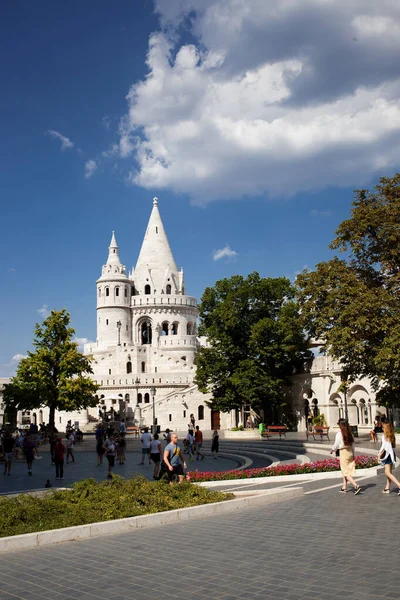 Seyahat Avrupa Turizmi Konsepti Budapeşte Macaristan Balıkçı Kalesi — Stok fotoğraf