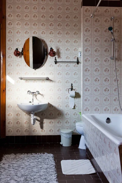 Αριστοκρατικό Vintage Εσωτερικό Μπάνιο — Φωτογραφία Αρχείου