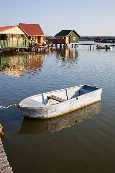 Vila Flutuante Lago Bokod Hungria — Fotografia de Stock