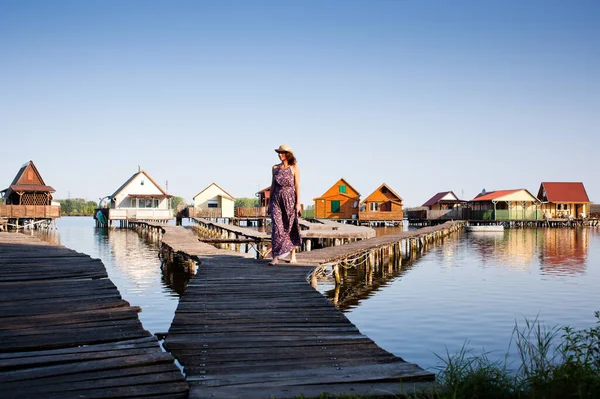 Plovoucí Vesnice Jezeře Bokod Maďarsko — Stock fotografie