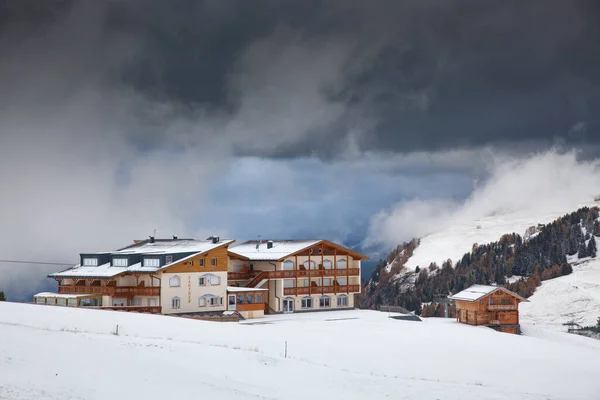 Nevado Paisaje Invierno Temprano Alpe Siusi Dolomitas Italia Destino Vacaciones — Foto de Stock