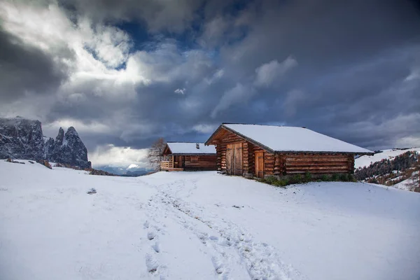 Havas Kora Téli Táj Alpe Siusi Dolomitok Olaszország Téli Üdülőhelyek — Stock Fotó