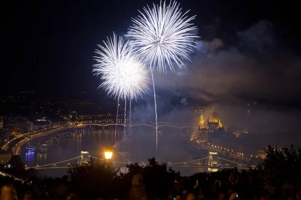 20Th August Fireworks Budapest Parliament Danube Chain Bridge Stephens Foundation — Stock Photo, Image