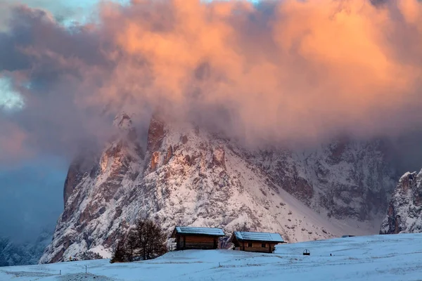 Nevado Paisaje Invierno Temprano Alpe Siusi Dolomitas Italia Destino Vacaciones —  Fotos de Stock