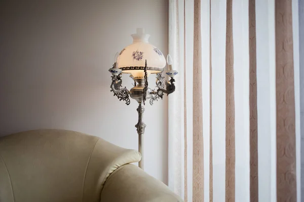 Retro Lampe Wohnzimmer — Stockfoto
