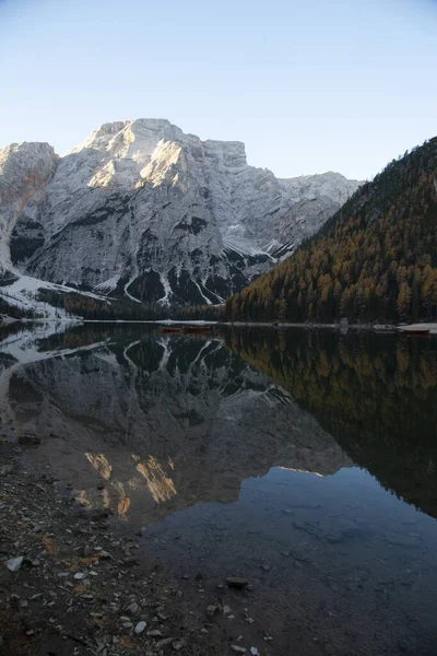 Lago Braies Dolomiti Sudtirol Italia — Foto Stock