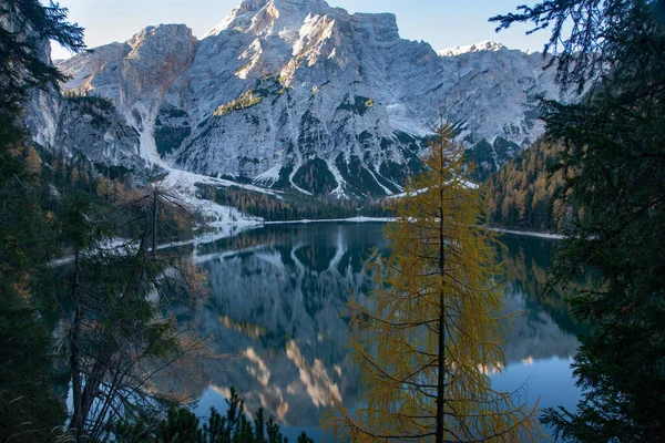 Pragser See Den Dolomiten Südtirol Italien — Stockfoto