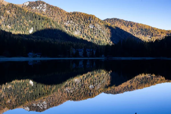 Lago Braies Dolomites Mountains Sudtirol Włochy — Zdjęcie stockowe