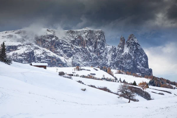 Alpe Siusi Deki Karlı Kış Manzarası Dolomitler Talya Kış Tatilleri — Stok fotoğraf