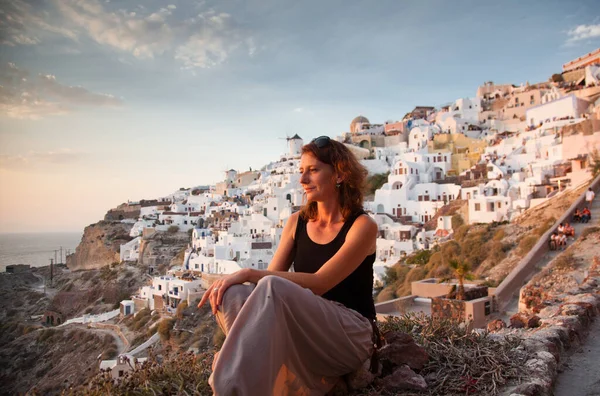 Hermosa Chica Santorini —  Fotos de Stock