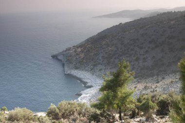 Thassos Adası 'nın yukarısında, yüksek çözünürlüklü hava manzaralı duvar kağıdı