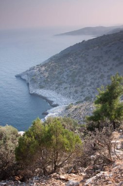 Thassos Adası 'nın yukarısında, yüksek çözünürlüklü hava manzaralı duvar kağıdı