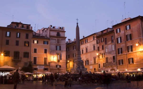 ローマ イタリアのストリート ビュー — ストック写真