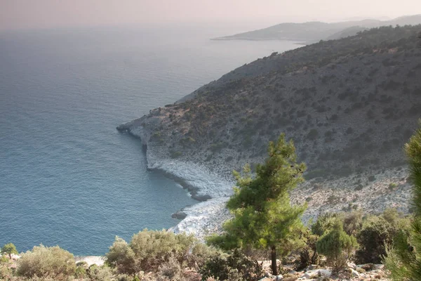 在希腊萨索斯岛上空 高清晰的航景壁纸 — 图库照片